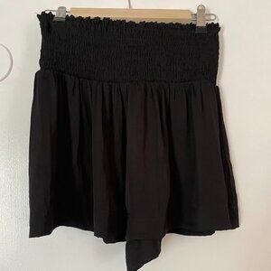 Black Ruffle Flowy Shorts